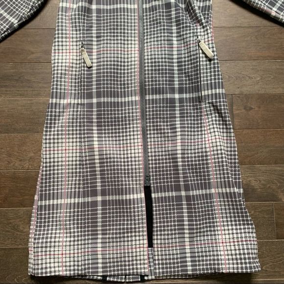 LULULEMON Apres Jacket Gray Multi Plaid Hooded Long Rain - Picture 4 of 12
